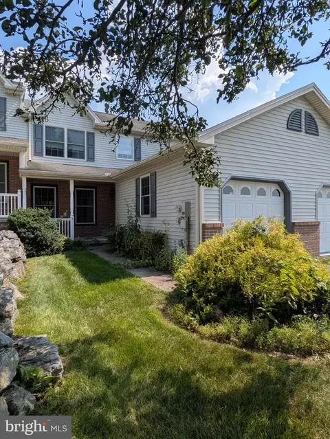 5 Lismore Pl, Mechanicsburg, PA 17050