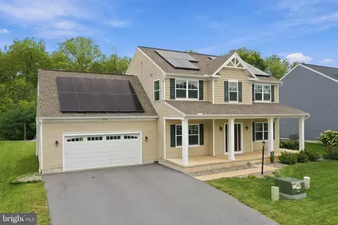 304 Lexington Ln, Shippensburg, PA 17257