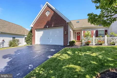 1119 Country Club Rd, Camp Hill, PA 17011