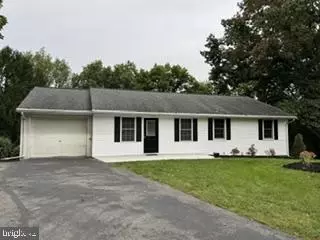 920 Brandywine Way, Mechanicsburg, PA 17050