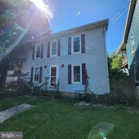 338 C St, Carlisle, PA 17013