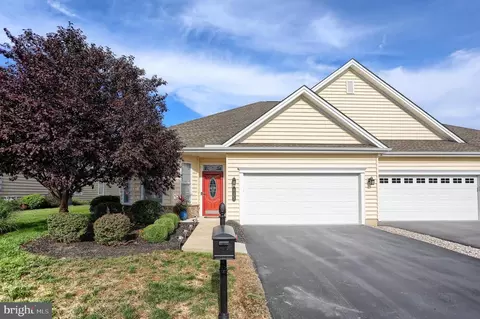115 James Madison Dr, Mechanicsburg, PA 17050