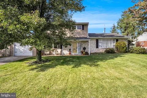 1053 Swarthmore Rd, New Cumberland, PA 17070