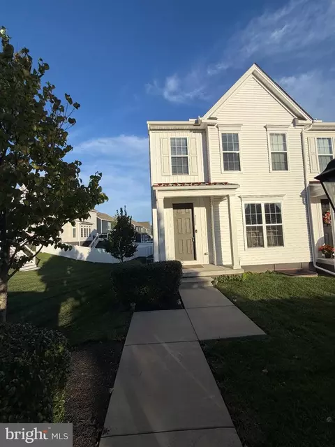 3111 Parade St W, Mechanicsburg, PA 17055