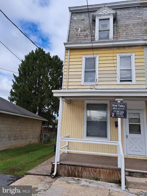 329 2nd St, New Cumberland, PA 17070