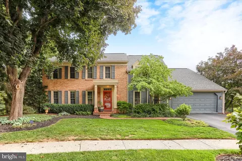 6103 Stephens Xing, Mechanicsburg, PA 17050