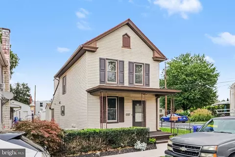 300 N Arch St, Mechanicsburg, PA 17055