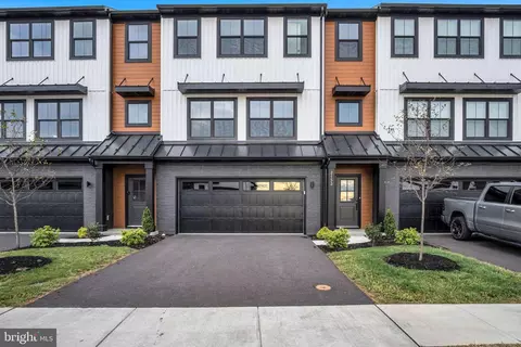 Undisclosed, Mechanicsburg, PA 17055