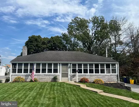 1131 Laurel Ave, Camp Hill, PA 17011