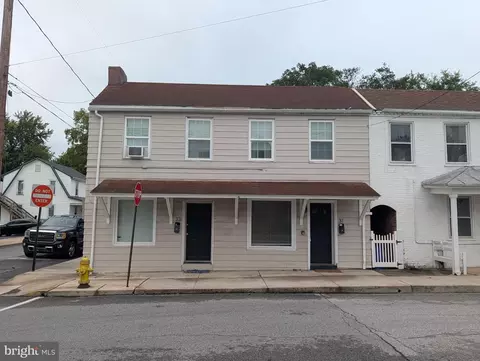 31 N Penn St, Shippensburg, PA 17257