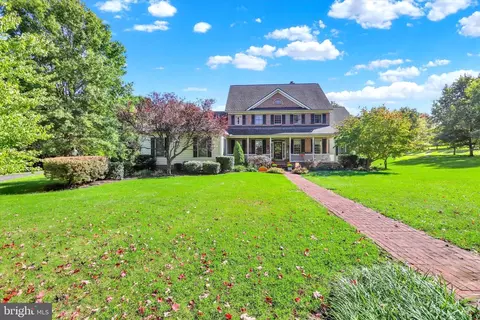 12 Sandy Bottom Rd, Carlisle, PA 17015