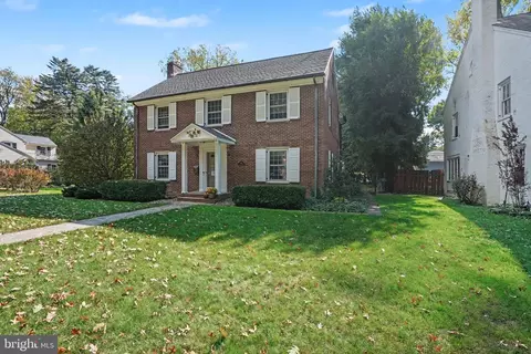768 W South St, Carlisle, PA 17013
