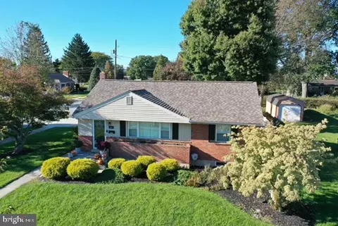 401 E Coover St, Mechanicsburg, PA 17055