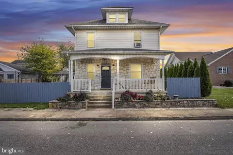 687 Hamilton St, Carlisle, PA 17013