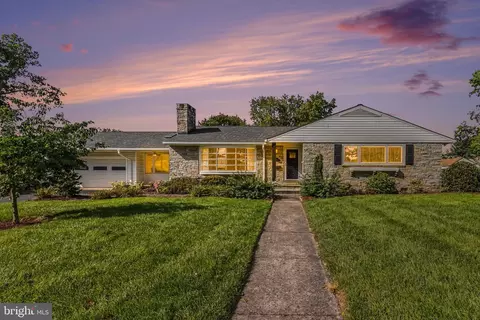626 Wilson St, Carlisle, PA 17013