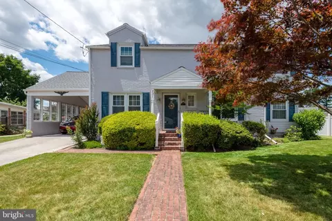 731 15th St, New Cumberland, PA 17070