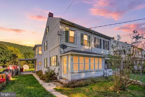 241 Pine Grove Rd, Gardners, PA 17324