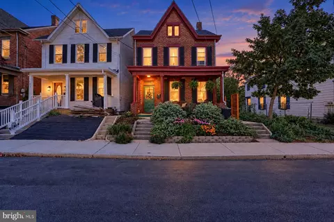 617 N West St, Carlisle, PA 17013