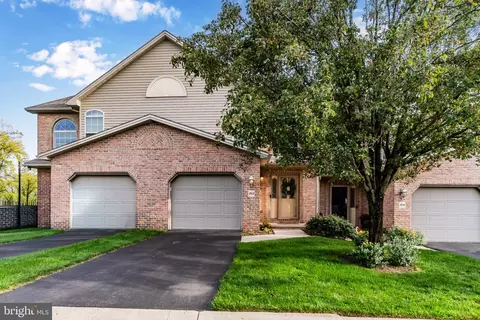 202 W Locust St, Enola, PA 17025