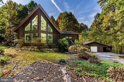 315 Whiskey Springs Rd, Dillsburg, PA 17019