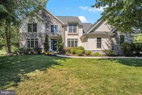 6300 Run Cross Ln, Enola, PA 17025