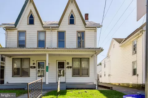 318 E Orange St, Shippensburg, PA 17257