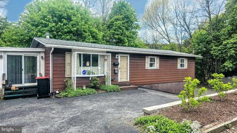 1 Stedman Ave, Lehighton, PA 18235