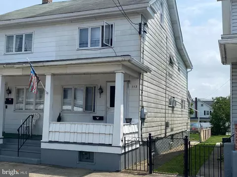 113 E White St, Summit Hill, PA 18250