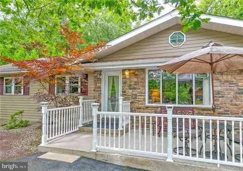 29 Oak Ct, Nesquehoning, PA 18240
