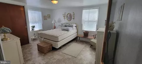 4 E Main St, Junedale, PA 18230 photo 13