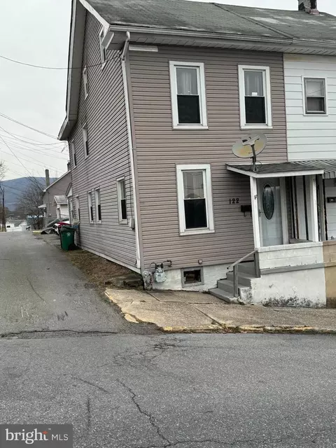 122 Coal St, Lehighton, PA 18235