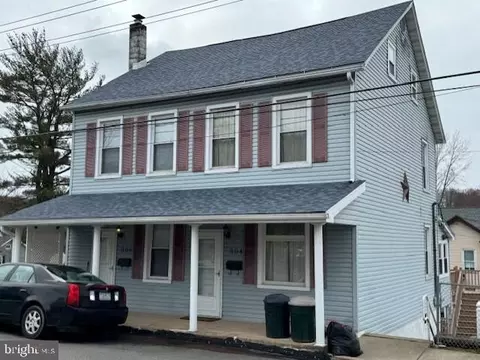 304 306 Packer St, Weatherly, PA 18255