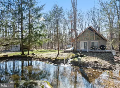 20 Pohopoco Cir, Lehighton, PA 18235