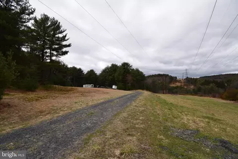 Sunset Terrace Drive, Palmerton, PA 18071