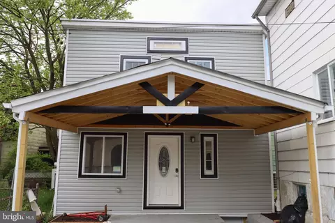 21 12 Center St, Lansford, PA 18232