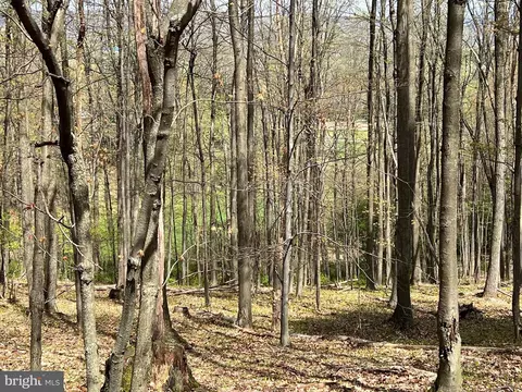 2504 Municipal Rd, Lehighton, PA 18235