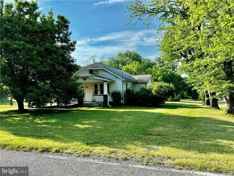 2519 Mahoning Dr W, Lehighton, PA 18235