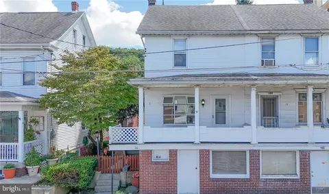 110 W Bertsch St, Lansford, PA 18232