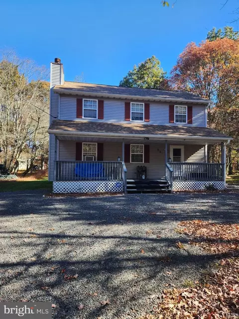 11 Wylie Cir, Albrightsville, PA 18210