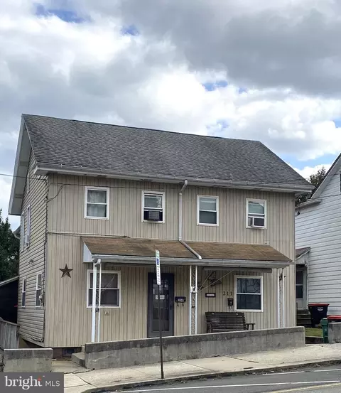 209 S 211 S Second St, Lehighton, PA 18235