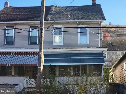 113 E Catawissa St, Nesquehoning, PA 18240