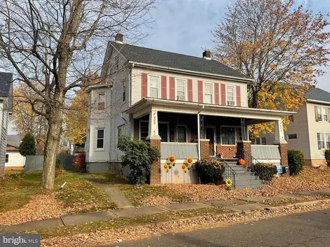 409 411 Third St, Weatherly, PA 18255