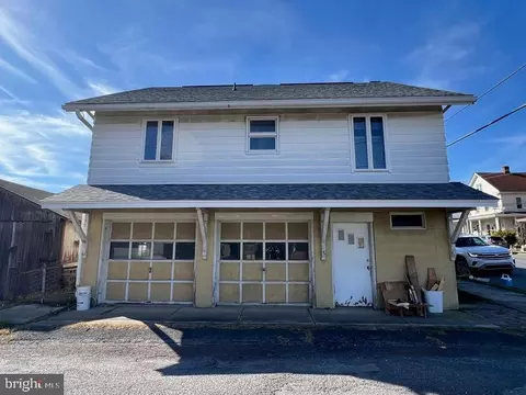 226 Coal St, Lehighton, PA 18235