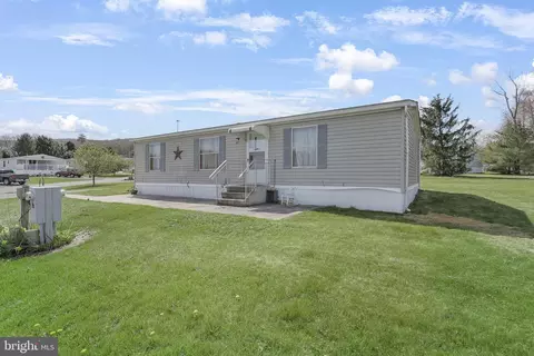 63 Britt Dr, Lehighton, PA 18235