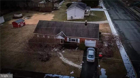 360 N 8th St, Lehighton, PA 18235