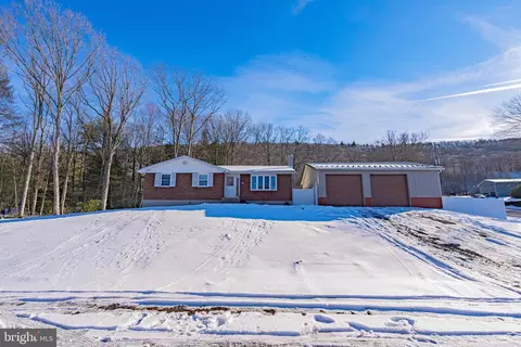 115 Park Ave, Nesquehoning, PA 18240