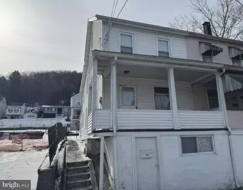 247 W Railroad St, Nesquehoning, PA 18240