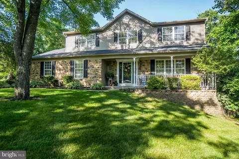 50 Ridgeview Dr, Lehighton, PA 18235