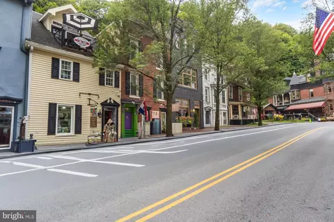 103 Broadway, Jim Thorpe, PA 18229