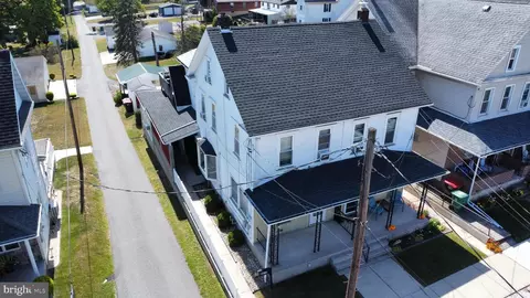821 Iron St, Lehighton, PA 18235